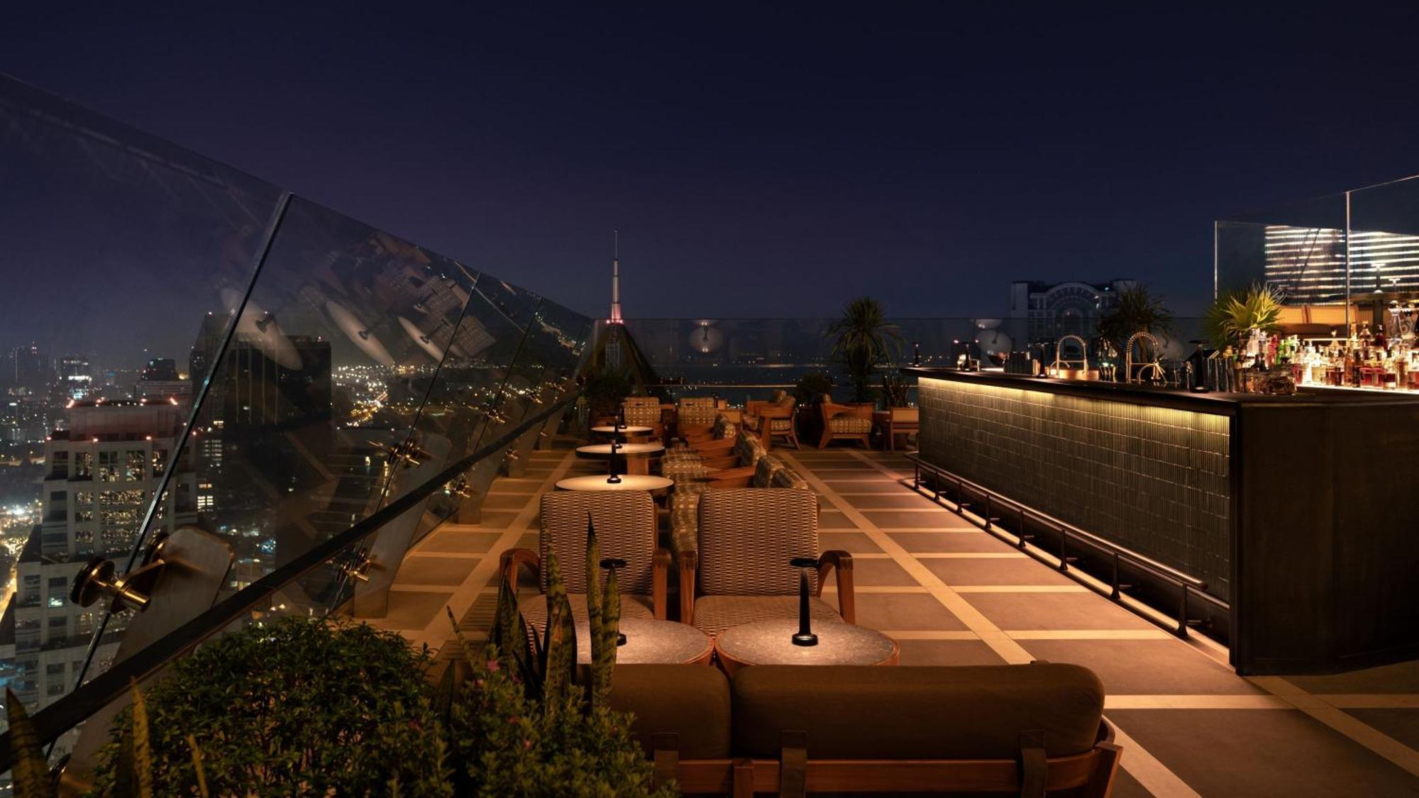 Dusit Thani Bangkok Exterior photo