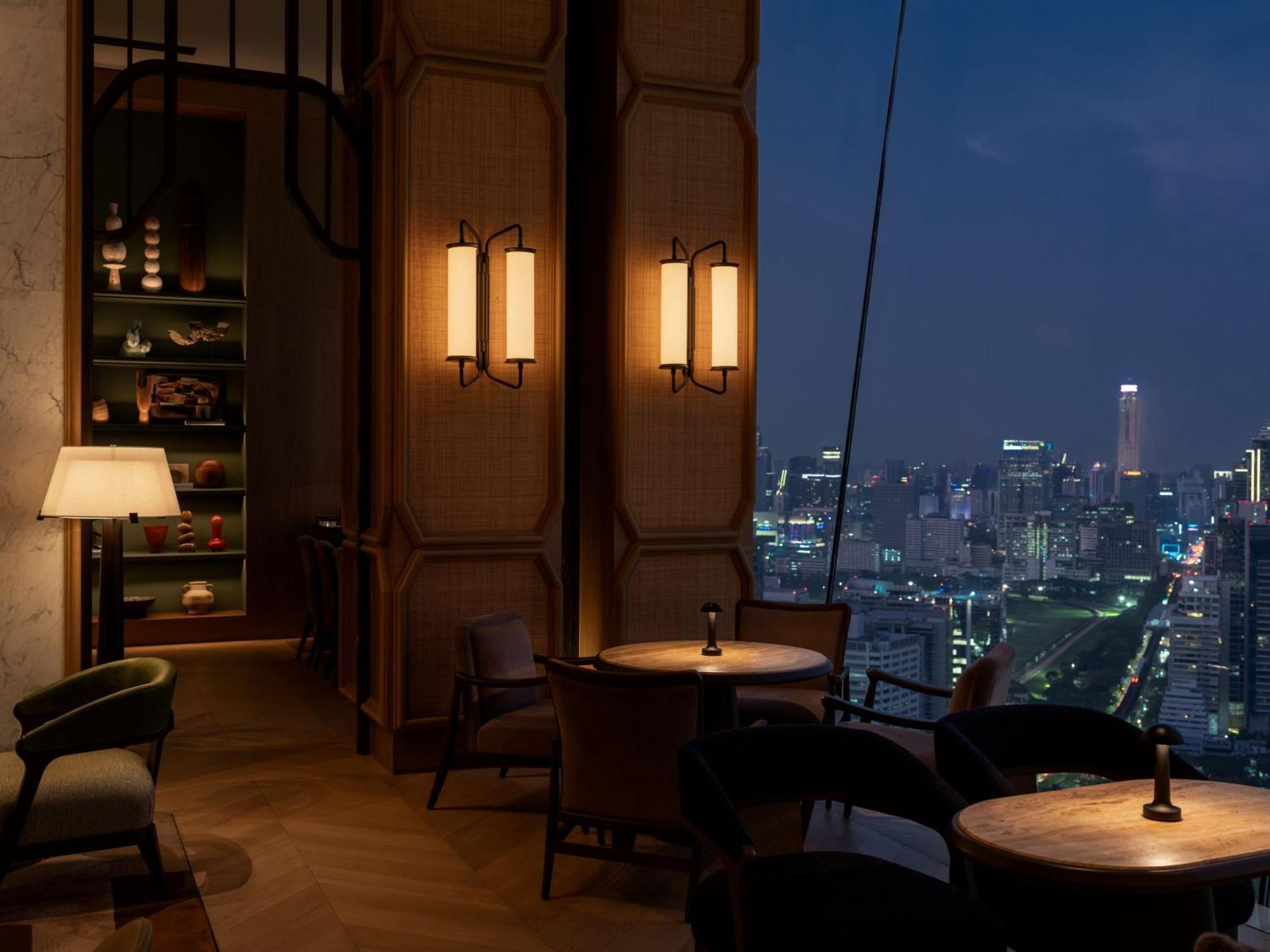 Dusit Thani Bangkok Exterior photo